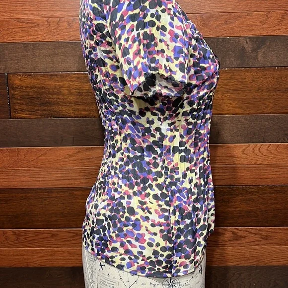 NY Collection V Neck Short Sleeve Textured Button Down Blouse - Picture 6 of 9